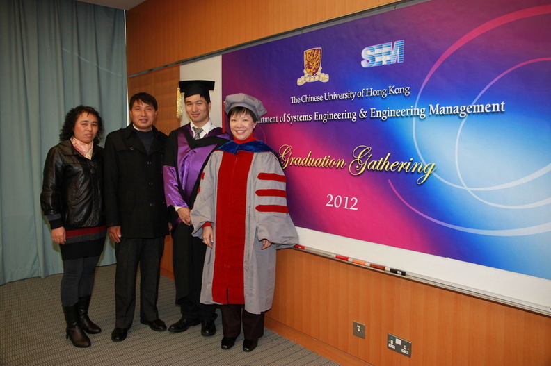 PhD Graduate Gathering 055.jpg